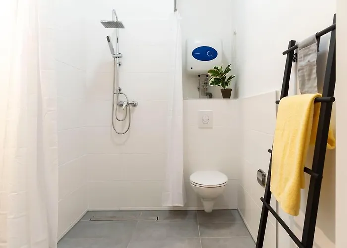 Modern 2 Bedroom In Schöneberg *