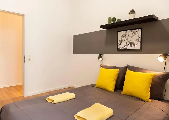 Modern 2 Bedroom In Schoeneberg 柏林