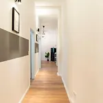 Διαμέρισμα Modern 2 Bedroom In Schoeneberg *